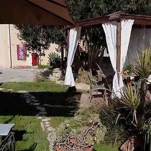 Casa vacanze Cantunera Barbára, Torre Nubia